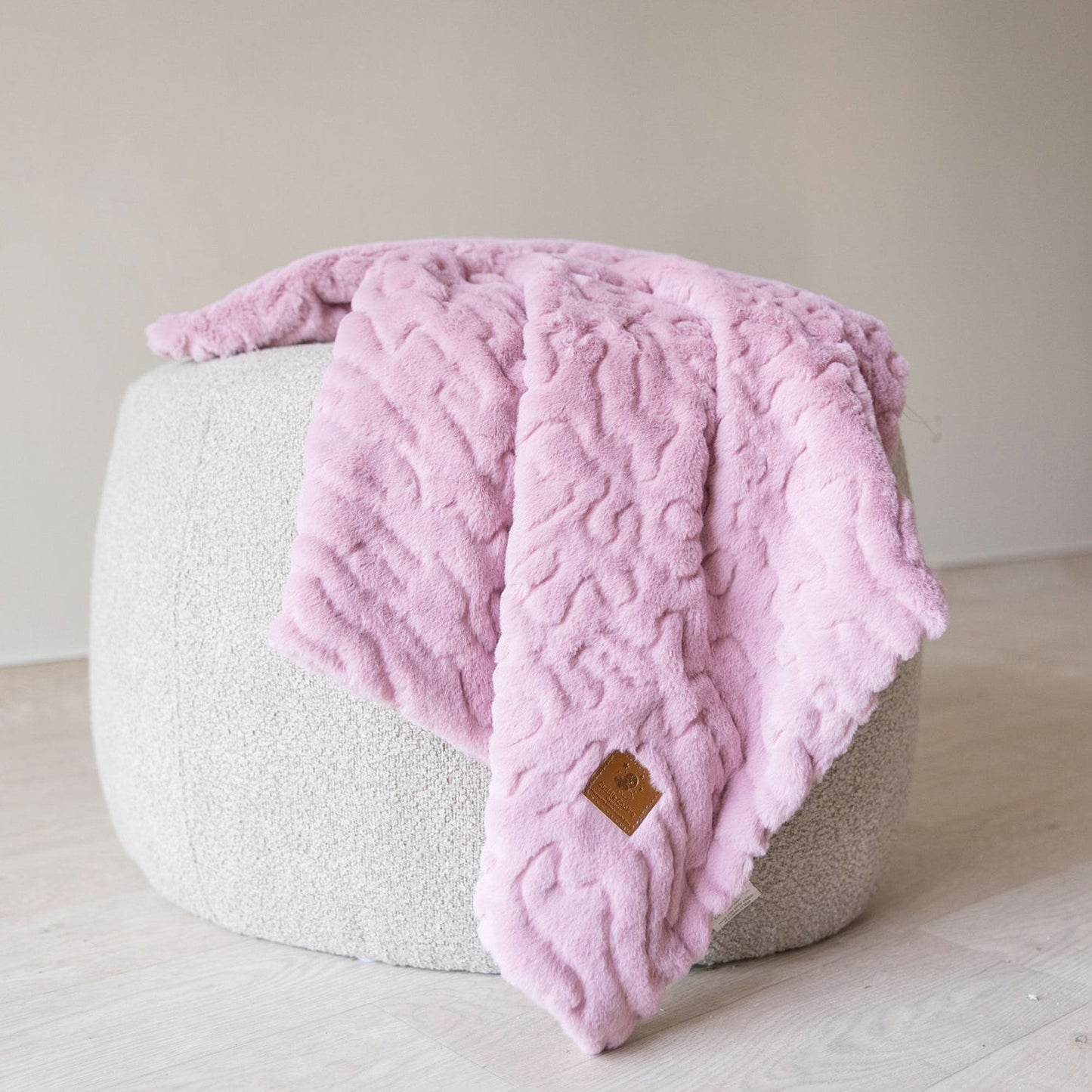 Kids Ultra-Soft Solid Pink Fur Blanket