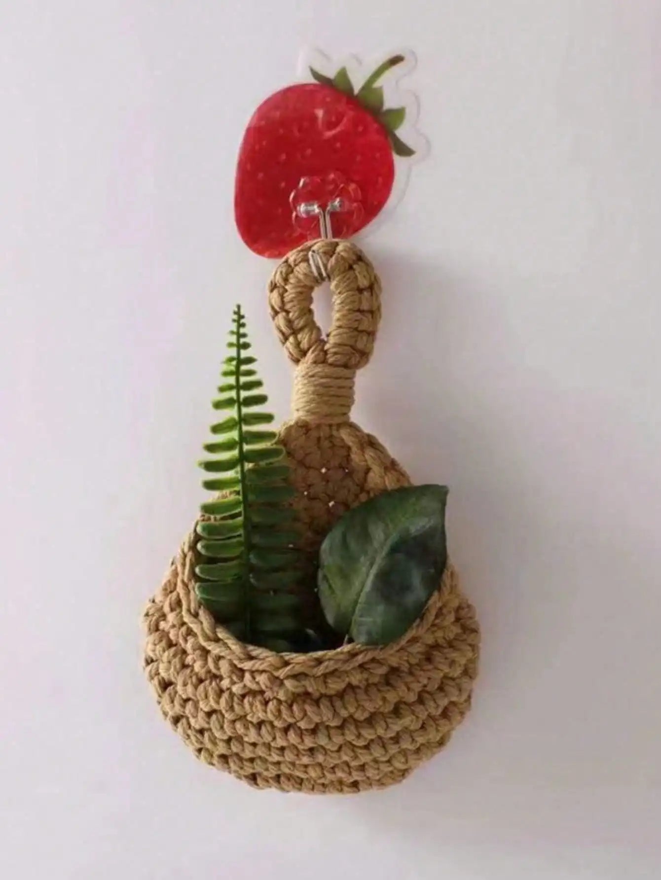 Wall Decor Hanging Basket, Bohemian Woven Basket Planting Planter Container Teardrop Shape Suitable for Vegetables and Fruits
