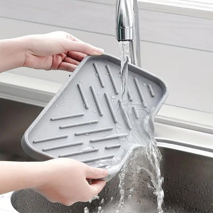 Versatile Silicone Kitchen Sponge Holder - Sink Pad & Drain Storage Tray for Sponges and Soap Bars